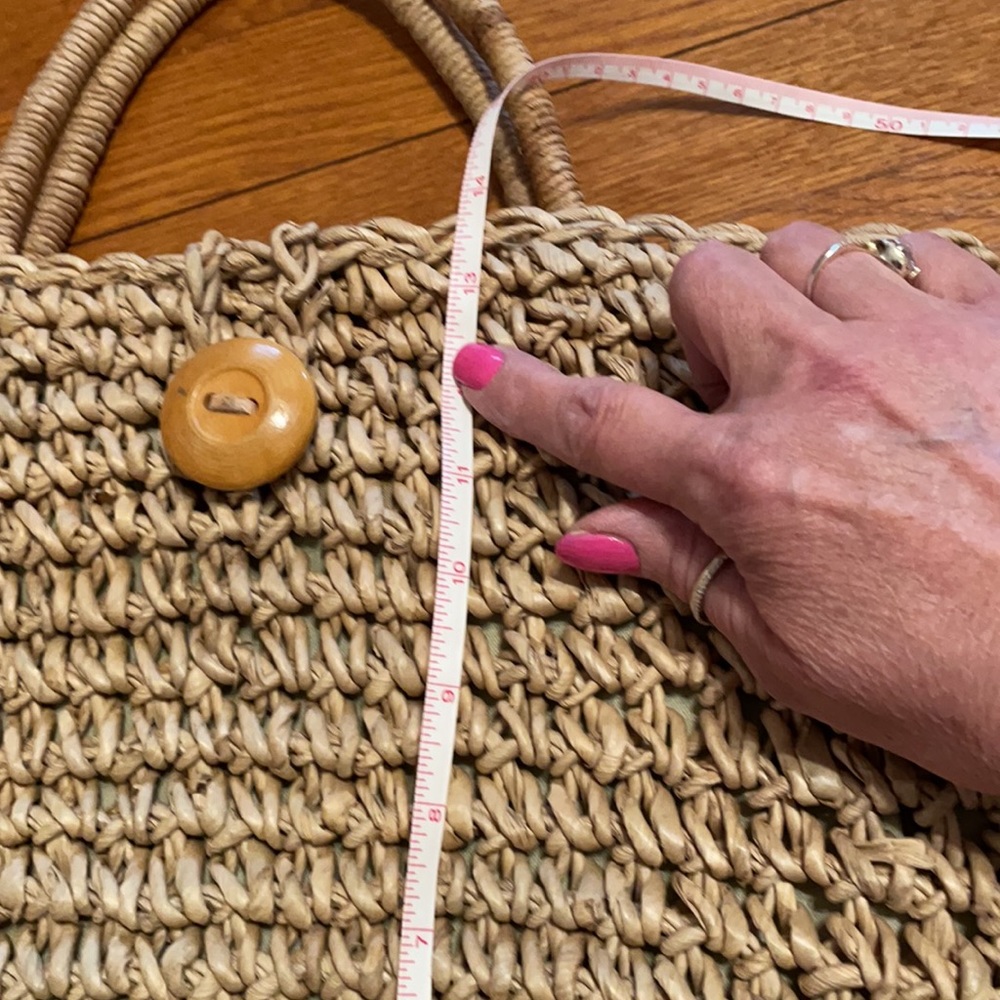 Straw Purse - Picture 8 of 10